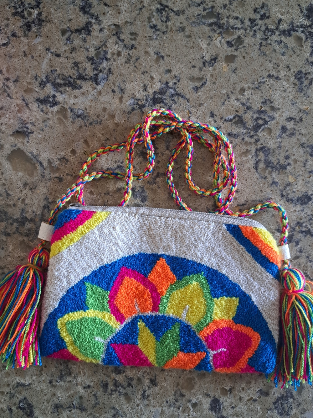 Wayuu Punchneedle shoulder bag